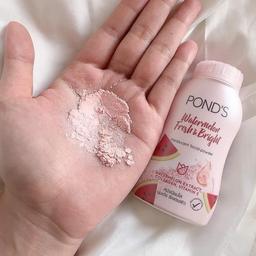 POND'S Watermelon Fresh & Bright Translucent Facial Powder For All Skin Types, 50 Gm, Rose