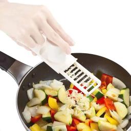 Kai Broad Beans Easy Garlic Crosswise Slicer